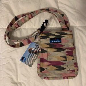 Kavu Crossbody bag - purple, tan